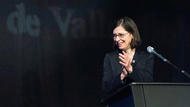 La ministre Danielle McCann a visité le Cégep de Valleyfield 