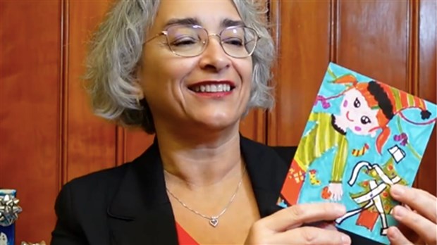 Le talent d'une jeune élève de Salaberry-de-Vallleyfield en vedette sur les cartes de Claude DeBellefeuille 