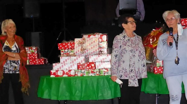 Une fête de Noël tout en plaisir pour les membres de Droit DI Rêver