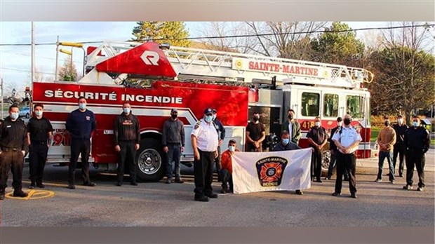 Onze nouveaux pompiers font maintenant partie de la brigade municipale de Sainte-Martine 