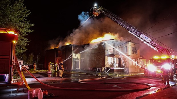 Un décès confirmé dans un incendie à Beauharnois