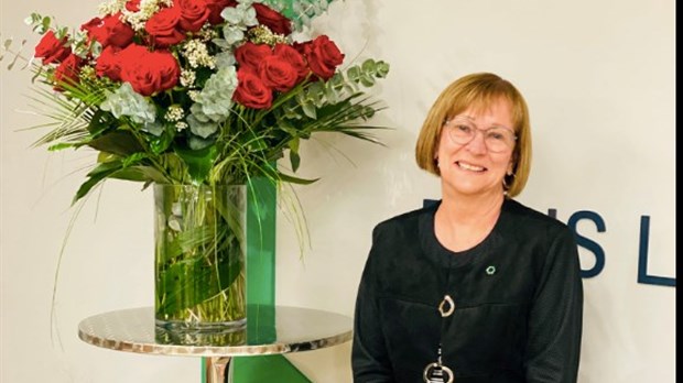 Une retraite bien méritée après 46 ans à l'emploi de la Caisse Desjardins de Salaberry-de-Valleyfield 