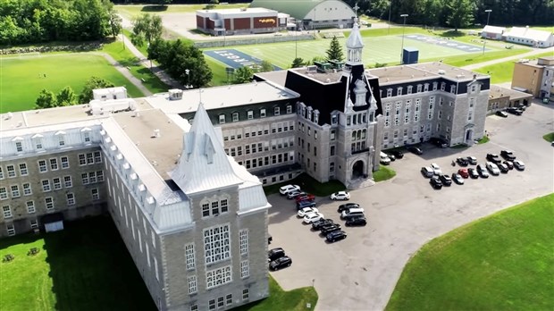 Le Collège Bourget ou savoir s’adapter rapidement