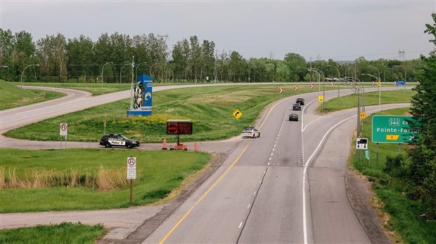La frontière Québec-Ontario toujours fermée