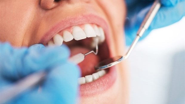 Peut-on éviter la greffe osseuse pour un implant dentaire ?