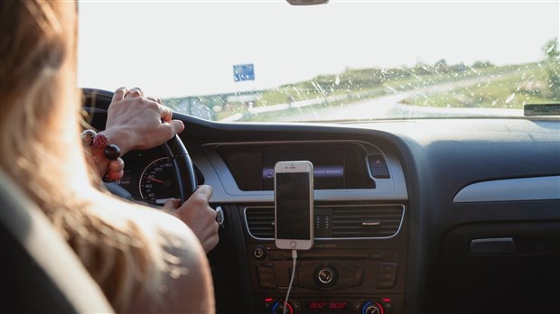 Découvrez Saint-Urbain-Premier en participant à un rallye automobile