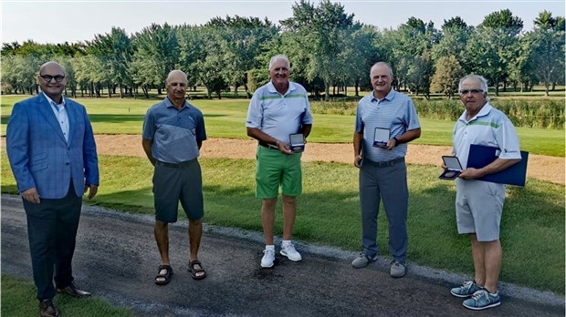 Une médaille pour souligner la bravoure de trois citoyens de Salaberry-de-Valleyfield 