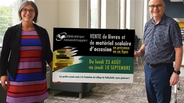 La bibliothèque Armand-Frappier remet 336$ à la Fondation du Collège de Valleyfield 