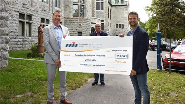 Salaberry-de-Valleyfield fait preuve de générosité envers la Fondation du Cégep de Valleyfield 