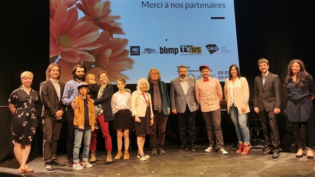 Culture Montérégie remet un prix à l'équipe d'Un patrimoine à découvrir lors de la 20e édition des prix en arts et culture de la Montérégie