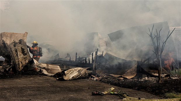 Incendie mortel et agression armée à Beauharnois: l'enquête progresse 