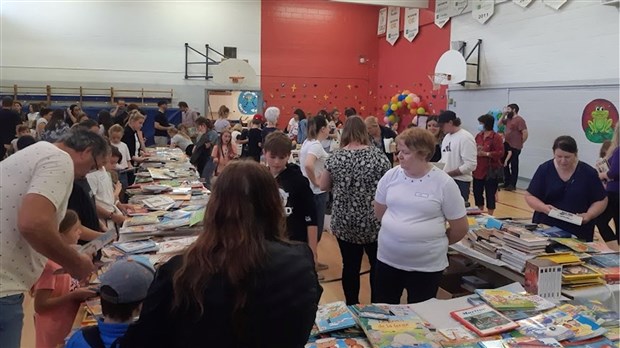 L'amour de la lecture permet d'amasser 5 000$ pour l'école Sacré-Coeur de Sainte-Martine 