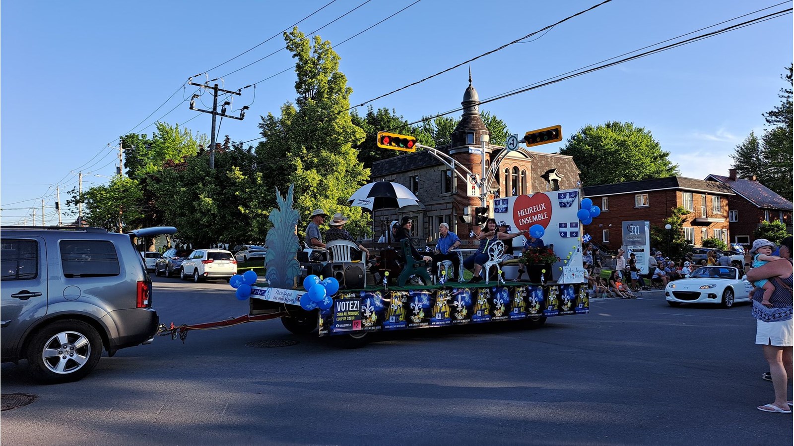 Retour en images sur le défilé de la SaintJeanBaptiste à Salaberryde