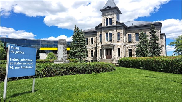 Grève des avocats de la défense: report de dossiers au Palais de justice de Valleyfield 