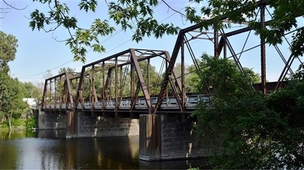 Inspection de structure du pont Jeanneau aujourd'hui 