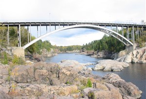 Pont Arvida à Jonquière